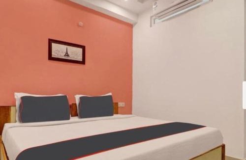 Vemulawada Hotel | Hotel O Temple Road Vemulavada
