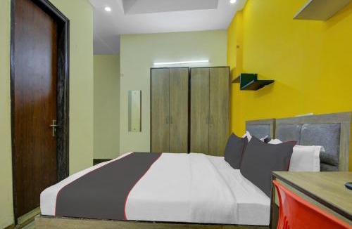 Malviya Nagar Hotel | Hotel O The Arrow Infront of Max Hospital
