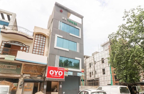 Faridabad Hotel | Hotel O The Galaxyy