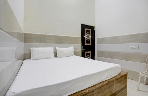Mohan Nagar Hotel | Hotel O The Starlight