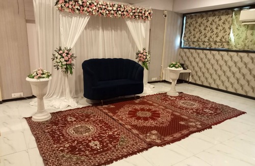 Surat Hotel | HOTEL OASIS SURAT PVT. LTD.