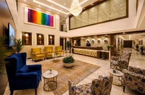 Aerocity Hotel | Hotel Oxmo Delhi Airport