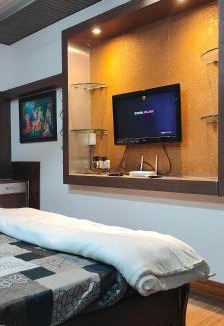 Jabalpur Hotel | Hotel PALM TREE Home Stay