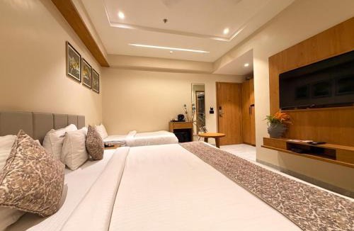 Dwarka Hotel | Hotel Park Royal