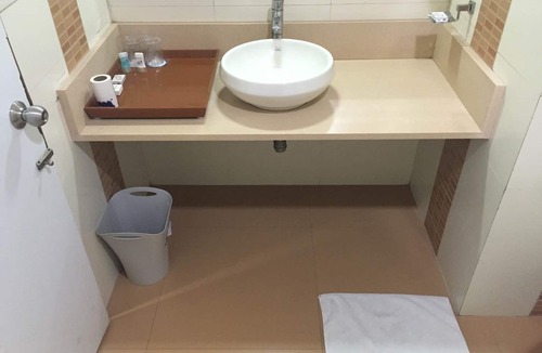 Paldi Hotel | Hotel Platinum Inn