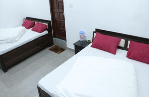 Barkot Bed & Breakfast | Hotel Prakash by StayApart