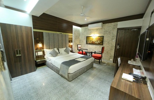 Nagpur Hotel | Hotel President