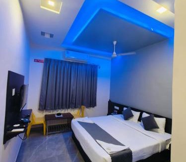 Akalkot Hotel | Hotel President Palace, Akkalkot