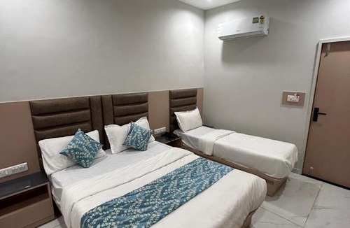 Ahmedabad Hotel | Hotel Prime Elite