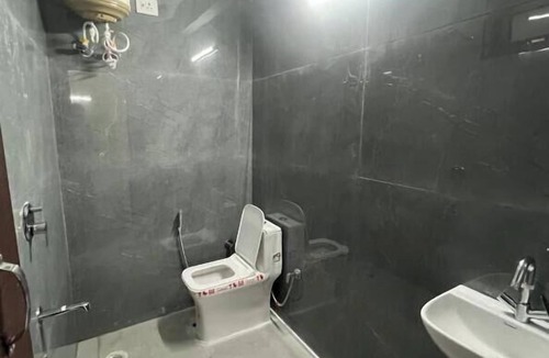 DLF Farms Hotel | Hotel Prime Stay