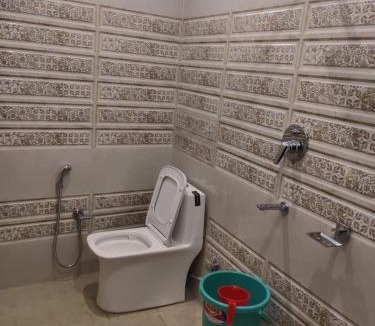 Kharsali Hotel | Hotel prisha pahal Home stay