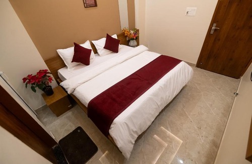 Sanganer Hotel | Hotel Raaz and Family Restaurant
