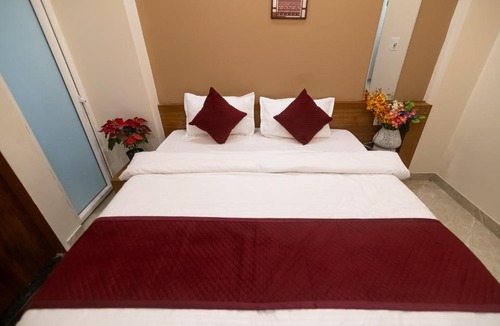 Sanganer Hotel | Hotel Raaz and Family Restaurant