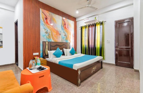 Vrindavan Hotel | Hotel Radha Rani Bhawan