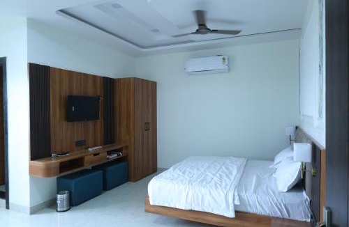 Morena Hotel | Hotel Radiant Inn