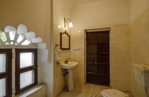 Devli Hotel | Hotel Rajmahal Palace
