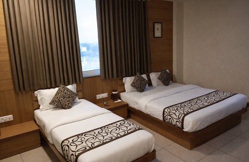 Ahmedabad Hotel | Hotel RK Palace