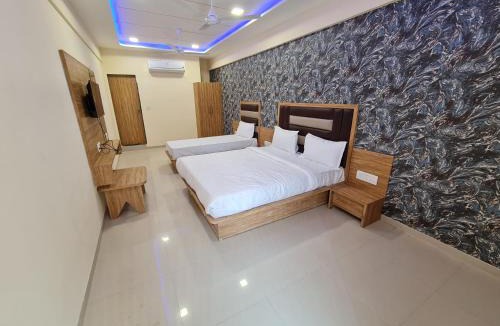 Vadodara Hotel | Hotel RK Palace