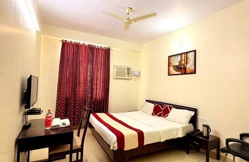 Malviya Nagar Hotel | Hotel Rock On