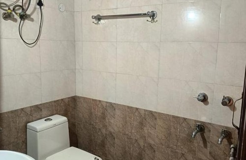 South West Hotel | Hotel Rose - Dwarka Sec 8