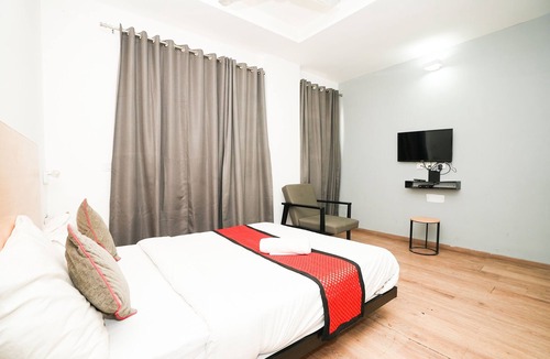 Gurugram Hotel | Hotel Royal Galaxy