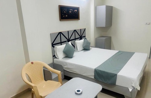 Gandhinagar Hotel | Hotel Royal Pride