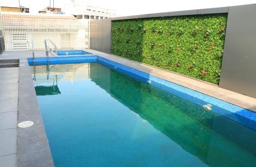 Shirdi Hotel | Hotel Rudra Royals