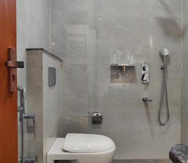 Jabalpur Hotel | Hotel Rudraksha