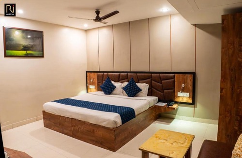 Varanasi Hotel | Hotel Runway Inn