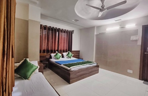 Shirdi Hotel | Hotel Sai Prabhu Inn Shirdi