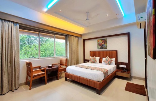 Khalapur Hotel | Hotel Sai Residency