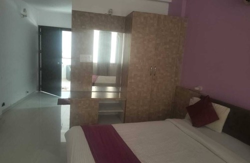 Pirangut Hotel | Hotel Saiba Lodging