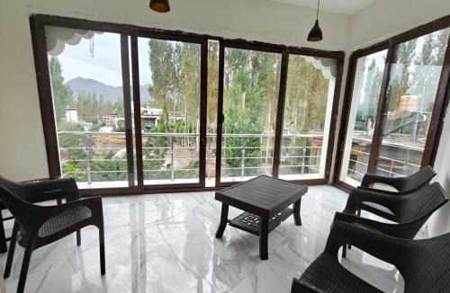 Leh Hotel | Hotel Sambhava Inn, Leh