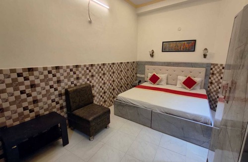 Agra Hotel | HOTEL SARWAN