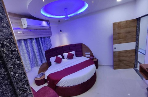 Ahmedabad Hotel | HOTEL SAVERA