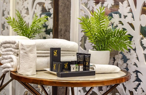 Srinagar Hotel | Hotel Sejour Luxury Srinagar
