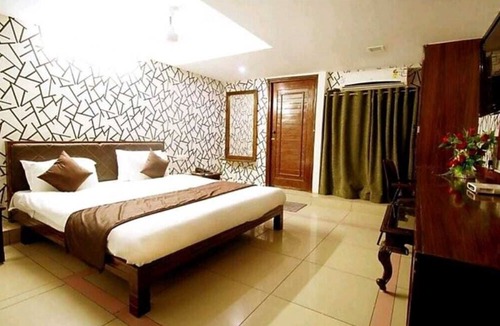 Ahmedabad Hotel | Hotel Seven Inn