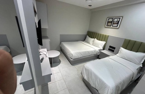Ahmedabad Hotel | hotel shiva inn bopal