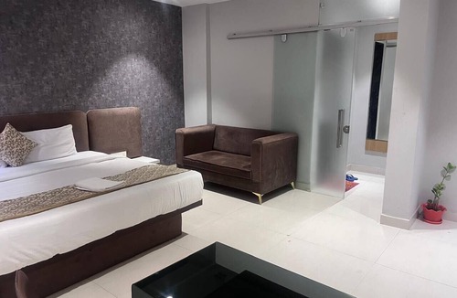 Raipur Hotel | HOTEL SHIVGANGA COMFORT ZONE