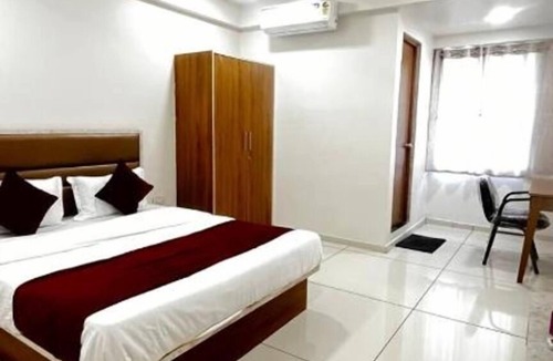 Bopal Hotel | Hotel Shree Hari Om Residency
