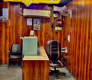 Mathura Hotel | Hotel Shree Ji Inn