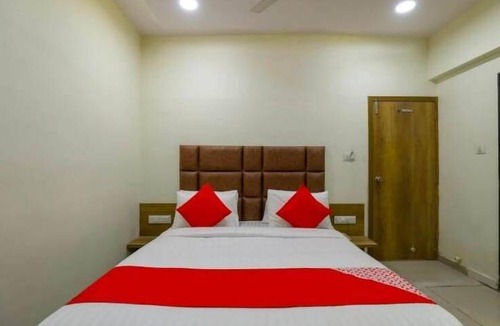Navrangpura Hotel | HOTEL SHUBHAM INN