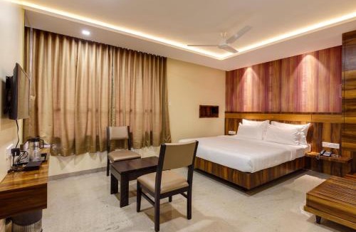Kolhapur Hotel | Hotel Silver Oak