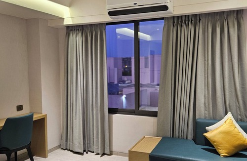 Gandhinagar Hotel | Hotel Skyro Inn