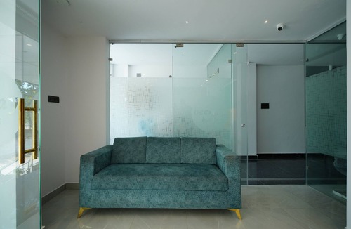 Hyderabad Hotel | Hotel Spring Stays Near US Consulate
