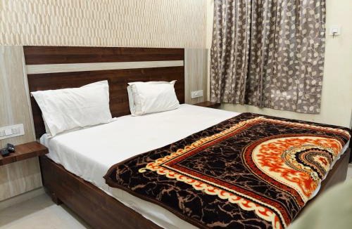Vijayawada Hotel | HoTEL SRI DURGA GRAND
