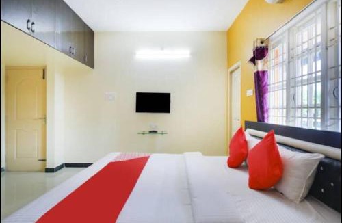 Perungalathur Hotel | Hotel STAR INN