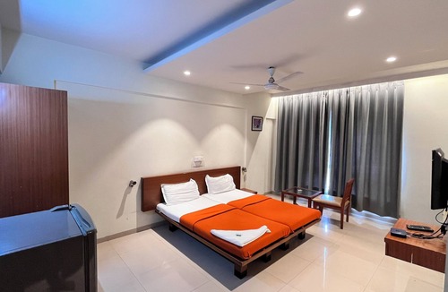 Nashik Hotel | Hotel Sumanchandra Suites