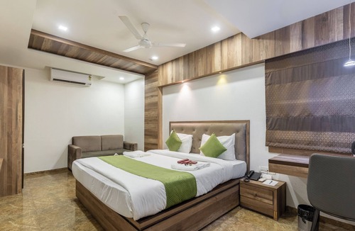 Ellis Bridge Hotel | Hotel Summit