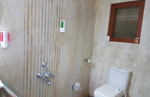 Mount Abu Hotel | Hotel Sunset Inn Mount Abu with Swimming Pool